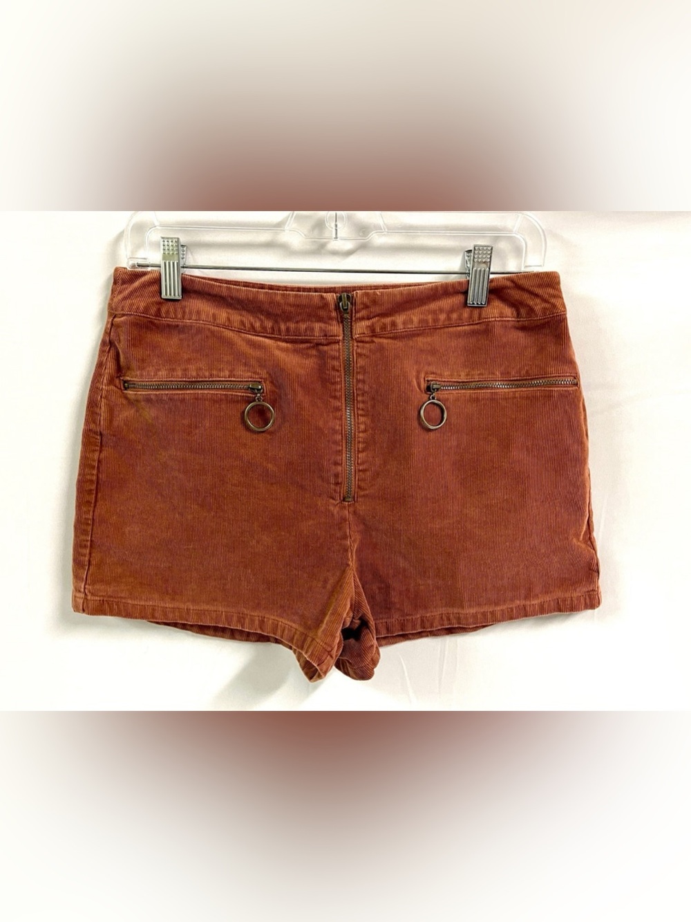 Forever21 Corduroy High-Rise Women’s Shorts in Rust Large
